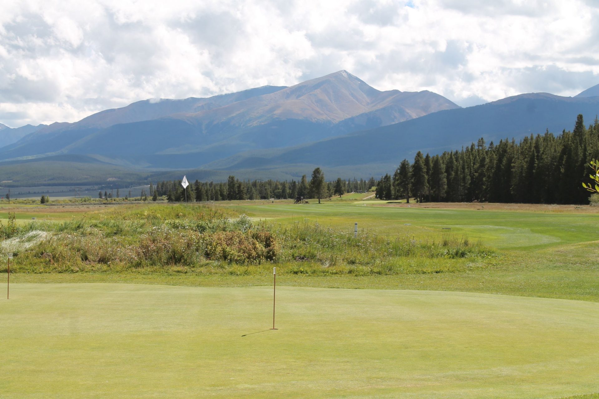 Golf Course Vista's 8. 4107.1 Leadville, Colorado